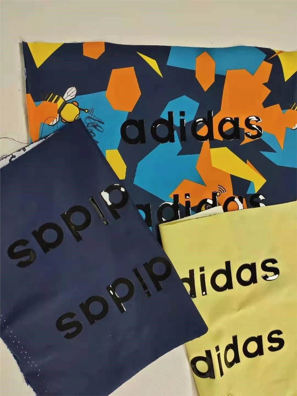 Pintura de serigrafia per a tela